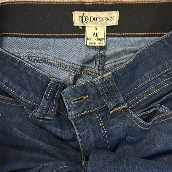 Democracy Ab Technology Jeans size 6 - Picture 2 of 5